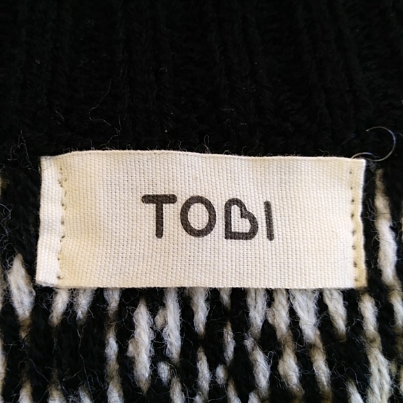 Tobi Asymmetrical Open Front Cardigan Sweater One Size Black White - Picture 3 of 12